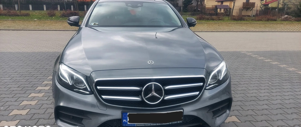 Mercedes-Benz Klasa E cena 149900 przebieg: 45403, rok produkcji 2018 z Rzgów małe 562